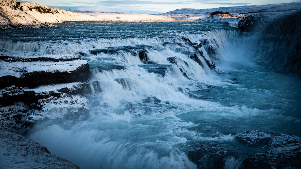 アイスランド ゴールデンサークル グトルフォスの滝